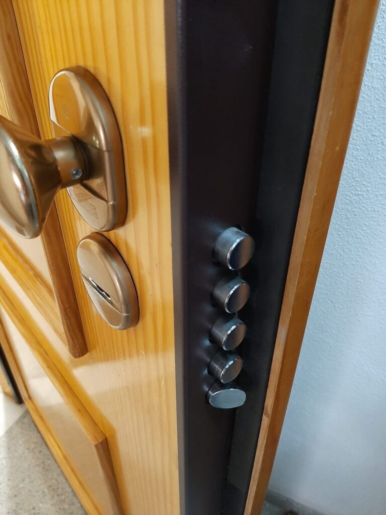 Apertura de puertas Almacelles