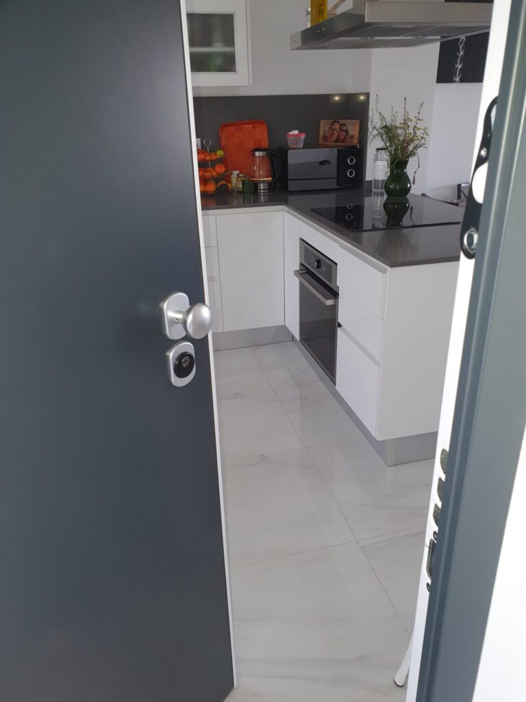 Apertura de puertas Sucs