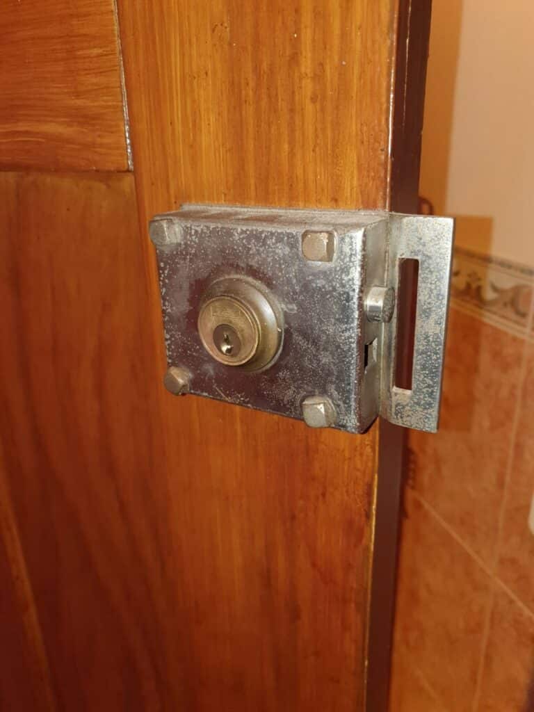 Apertura de puertas el Poal
