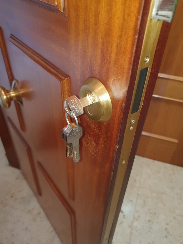 Cambio de cerraduras Albatàrrec
